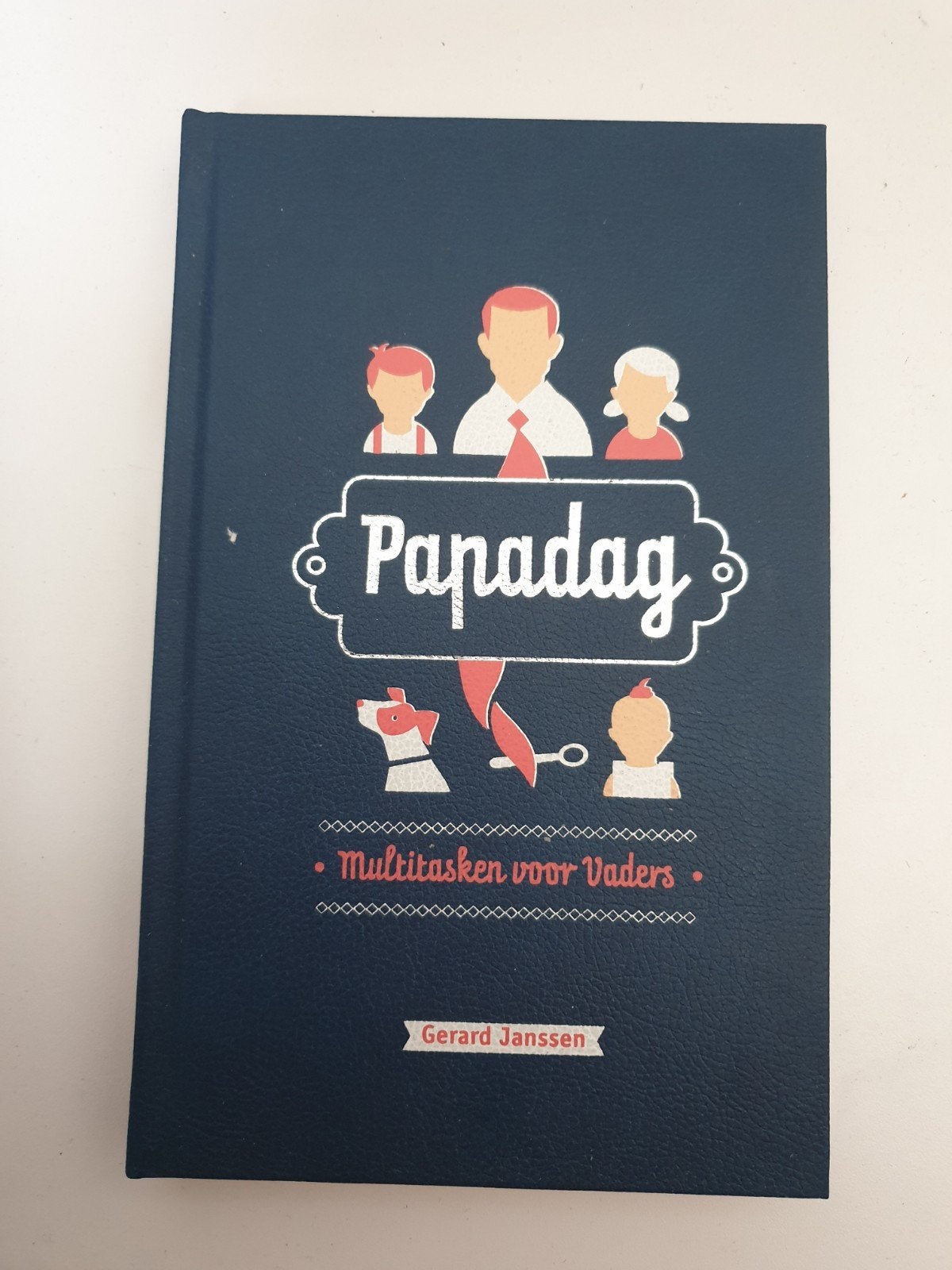 Papadag: Multitasken voor Vaders - Gerard Janssen, Ophalen of Verzenden, Gelezen, Opvoeding tot 6 jaar, Gerard Janssen