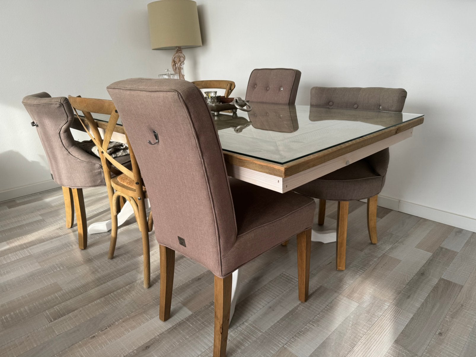 4 rm eetstoelen en 2 kruisstoelen, Gebruikt, 100 tot 150 cm, Vier personen, Rechthoekig
