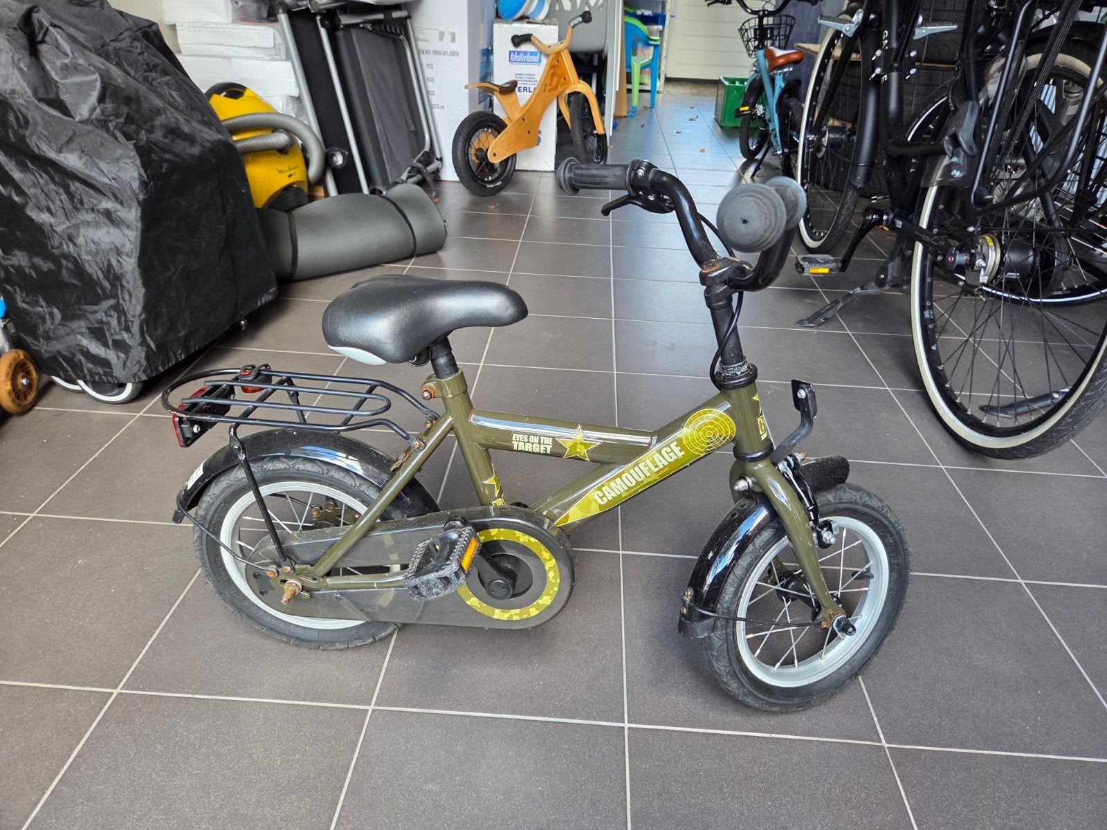 12.5 inch kinderfiets (eventueel met zijwieltjes), Zijwieltjes, Gebruikt, Velgrem, Ophalen of Verzenden
