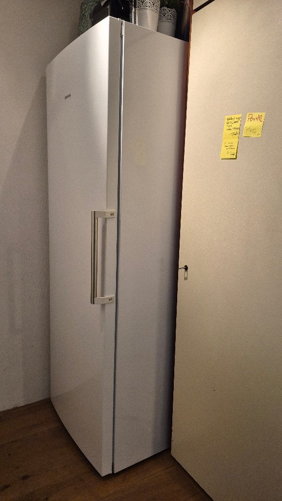 Siemens vrieskast [LET OP 75 cm breed en 75 cm diep]