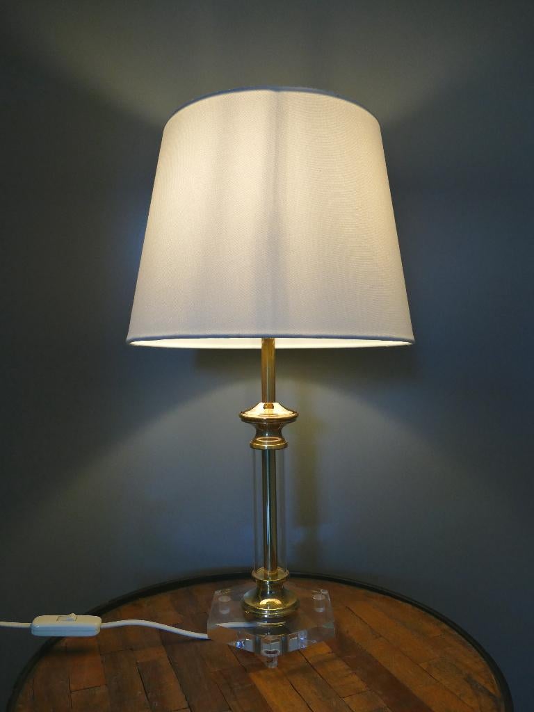 Duitse vintage tafellamp messing en lucite Hollywood Regency, Gebruikt, Ophalen of Verzenden, Hollywood Regency, Minder dan 50 cm