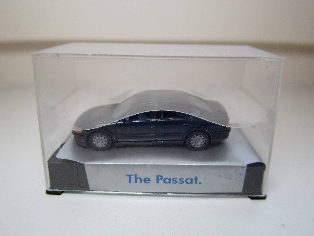 1/87 Volkswagen Passat nieuw in doosje, Verzenden, Nieuw, Auto, Overige merken