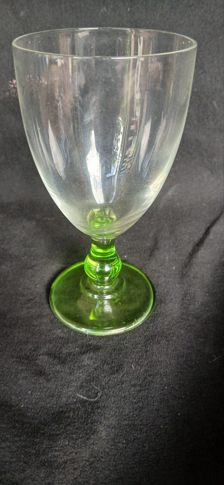 Vintage Uranium Glas Coupe - Groene Voet, Ophalen of Verzenden