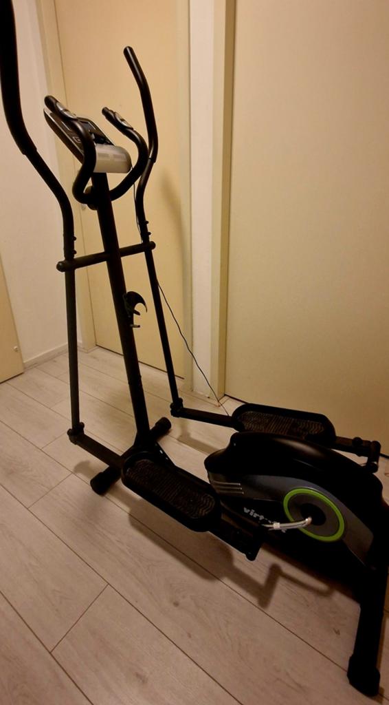 VirtuFit Crosstrainer - in goede staat, Ophalen, Gebruikt, Crosstrainer