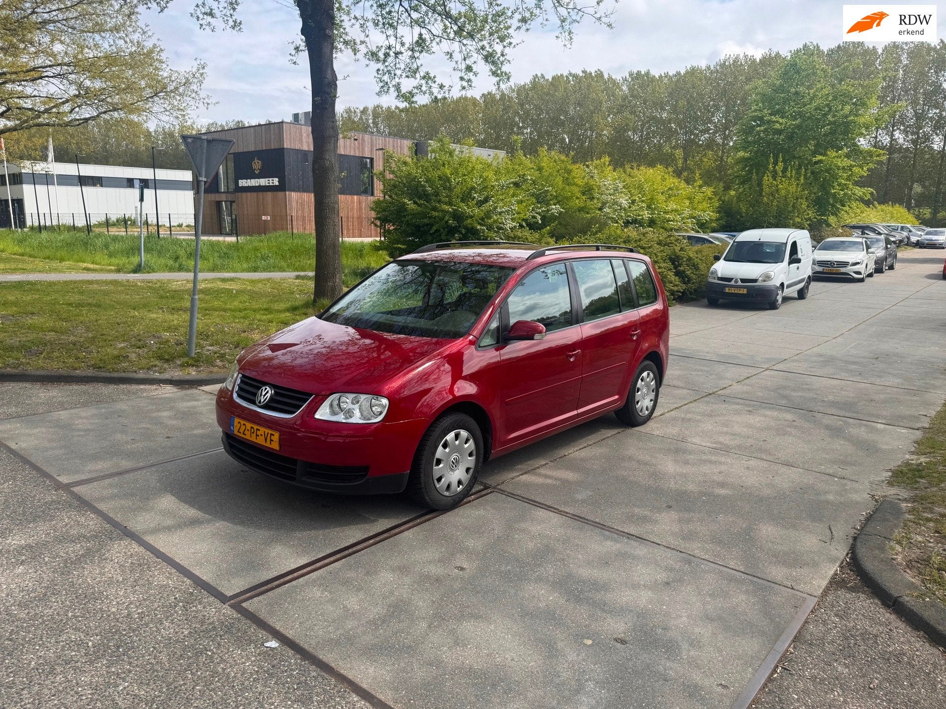 Volkswagen Touran 1.6-16V FSI Trendline Clima.Clima, Gebruikt, 4 cilinders, 116 pk, Origineel Nederlands
