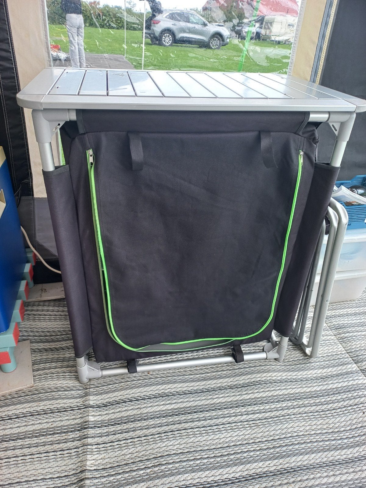 Camping Keuken - Handig en Compact, Ophalen, Gebruikt