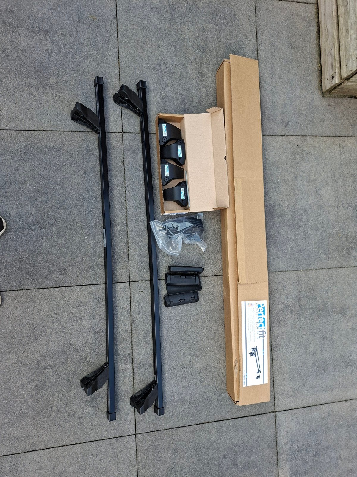 Perfectfit dakdragerset - Nieuwstaat, Ophalen, Zo goed als nieuw
