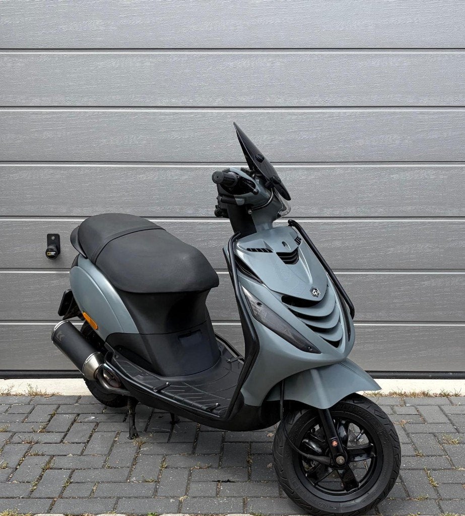 Piaggio zip brom 2017 Turbokit, Ophalen, Piaggio, Zo goed als nieuw, Benzine