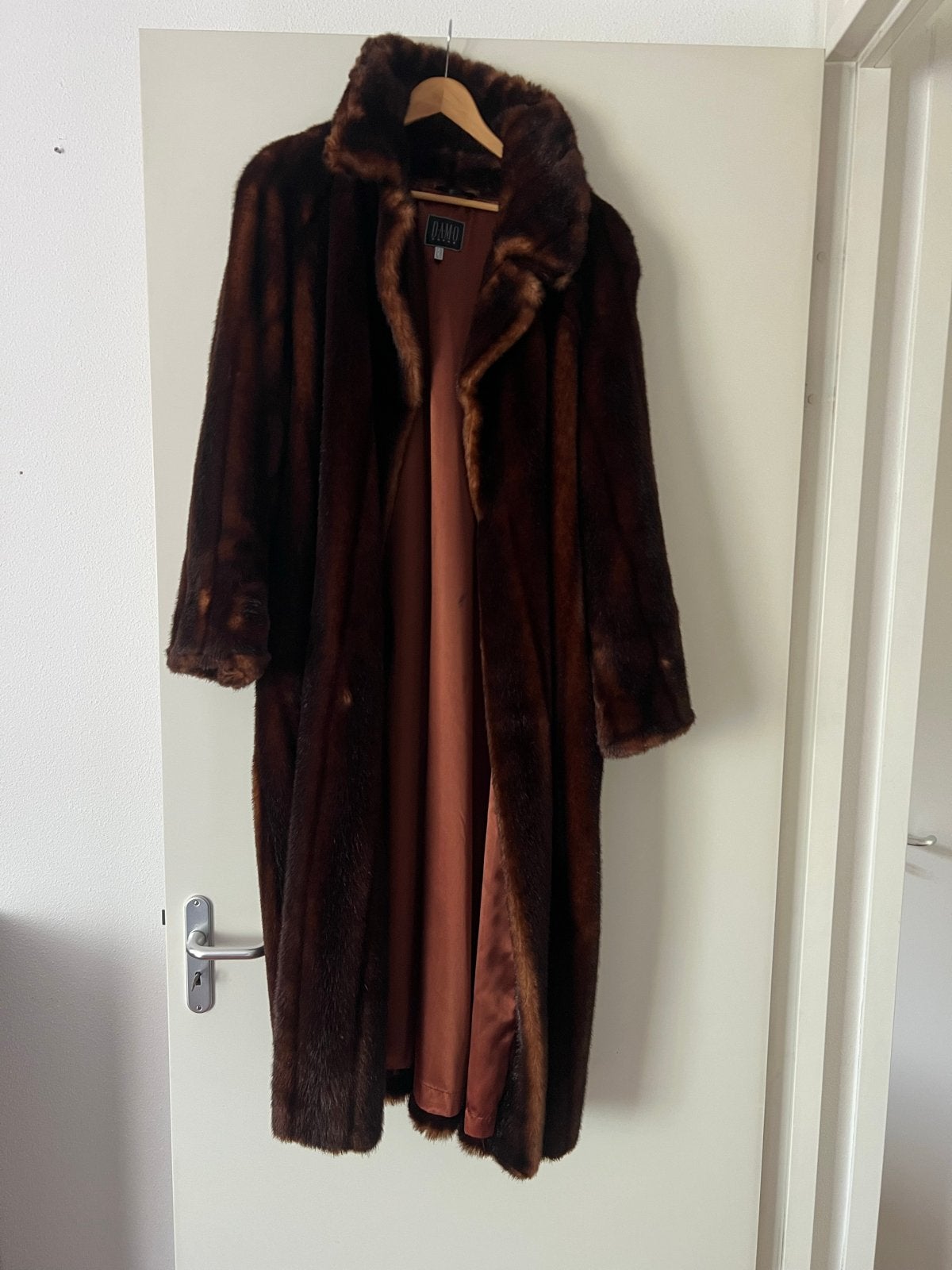 Damo Donna jas maar 42, Kleding | Dames, Jassen | Winter, Ophalen, Zo goed als nieuw, Maat 42/44 (L), Zwart