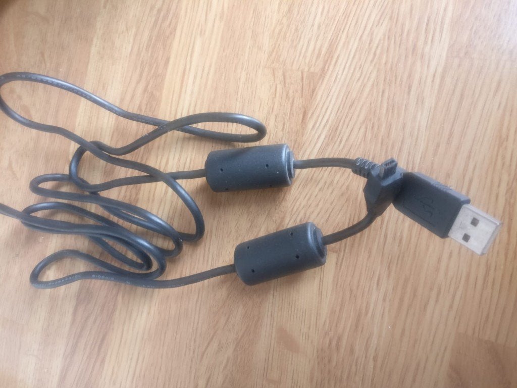 USB-A 2.0 naar USB-B mini 4pin male high U318233 AWM kabel, Computers en Software, Ophalen of Verzenden, Zo goed als nieuw