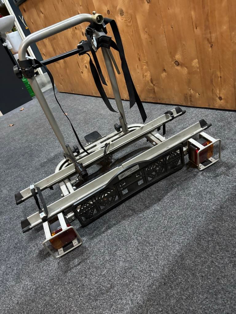 Fietsendrager trekhaak - Carlo Compact 2, Ophalen, Gebruikt, 2 fietsen, Trekhaakdrager