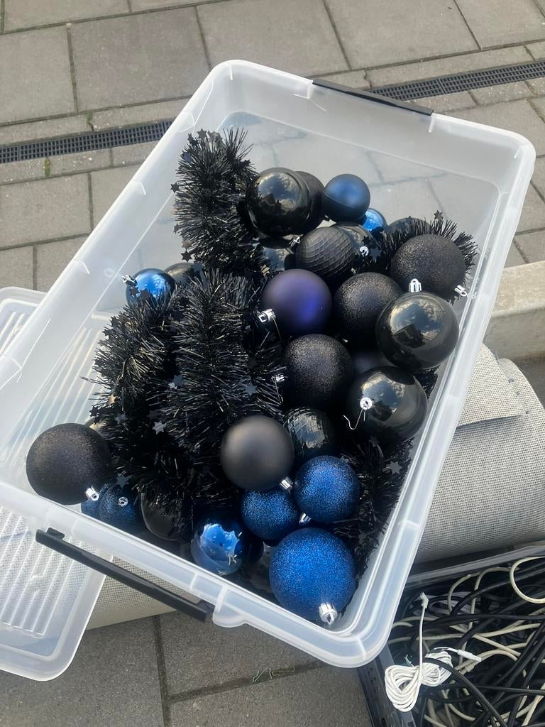 Kerstballen blauw zwart, Diversen, Ophalen, Zo goed als nieuw