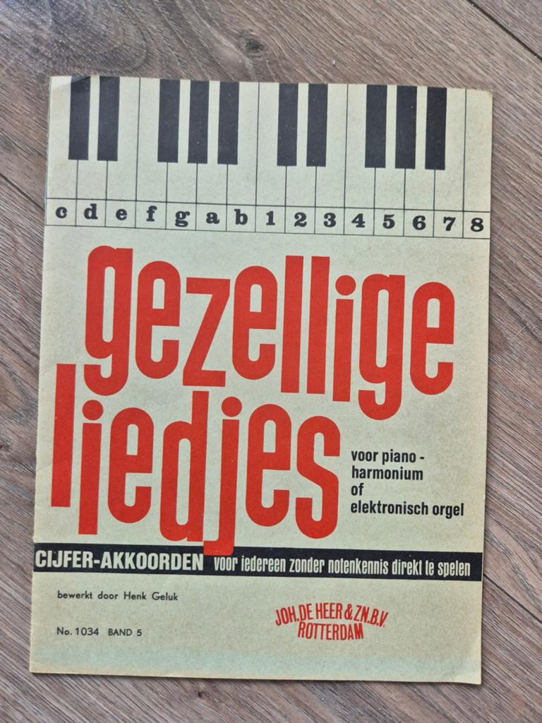 Gezellige Liedjes Cijfer-Akkoorden Piano Harmonium Orgel, Ophalen of Verzenden