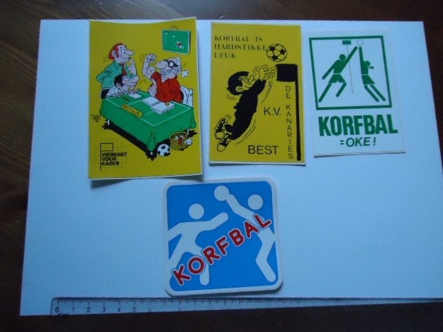 sticker Jaren 70 80 Korfbal strip best kanaries oke retro, Verzenden, Zo goed als nieuw, Bedrijf of Vereniging