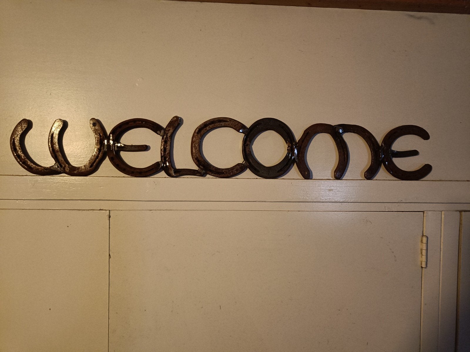 Unieke handgemaakte decoratie van hoefijzers, Gebruikt, Handgemaakt, Dieren, Metaal