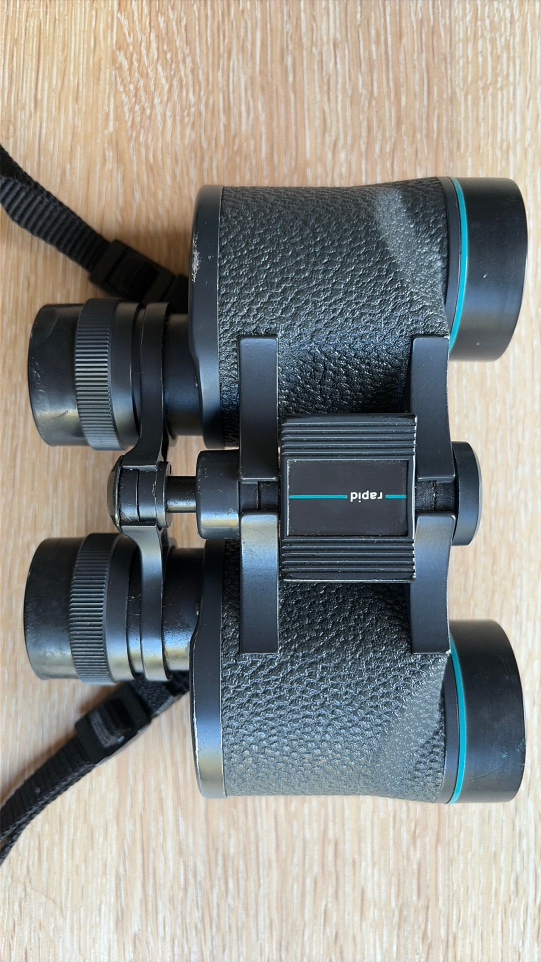 Eschenbach Rapid 8x30 groothoek verrekijker, Gebruikt, 8 tot 12x, Met hoes of tas, Porro (met knik)