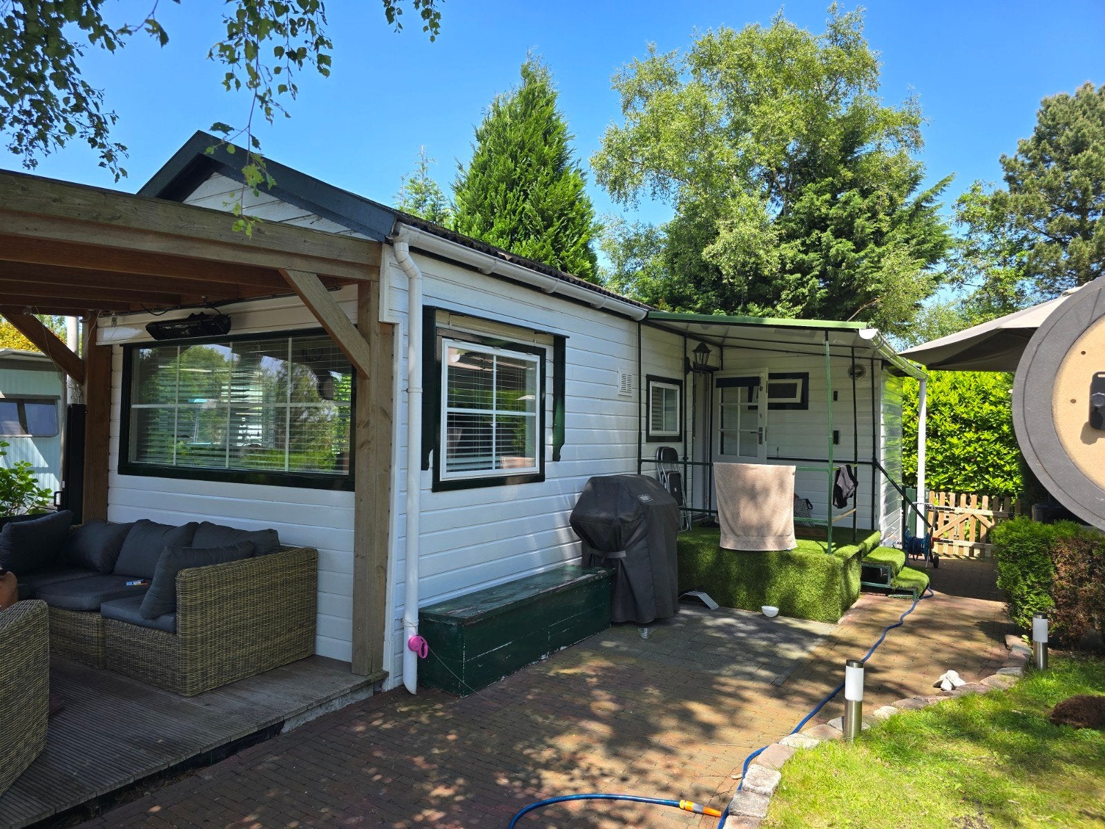 Instapklaar chalet/vakantiehuis in Landsmeer aan het water!