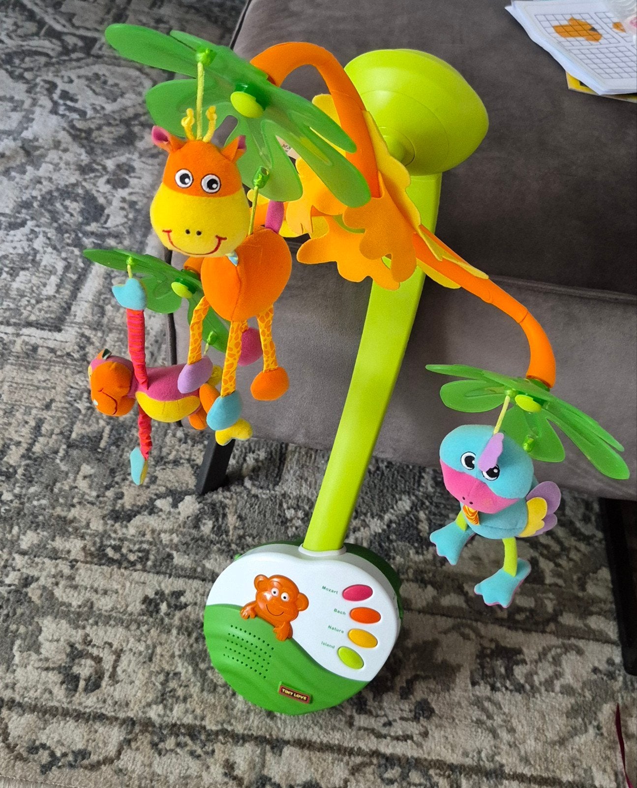 Tiny Love muziekmobiel baby, Kinderen en Baby's, Speelgoed | Babyspeelgoed, Ophalen, Zo goed als nieuw, Mobiel