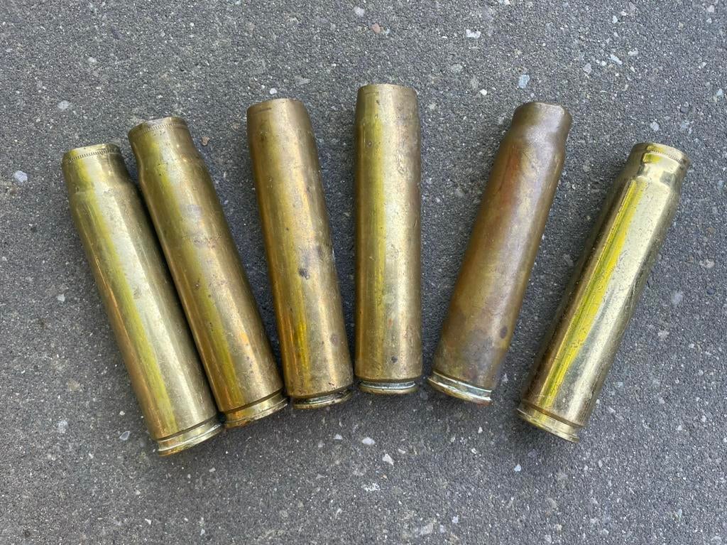 6x 20mm huls Brits/Canadees WWII, Verzamelen, Ophalen
