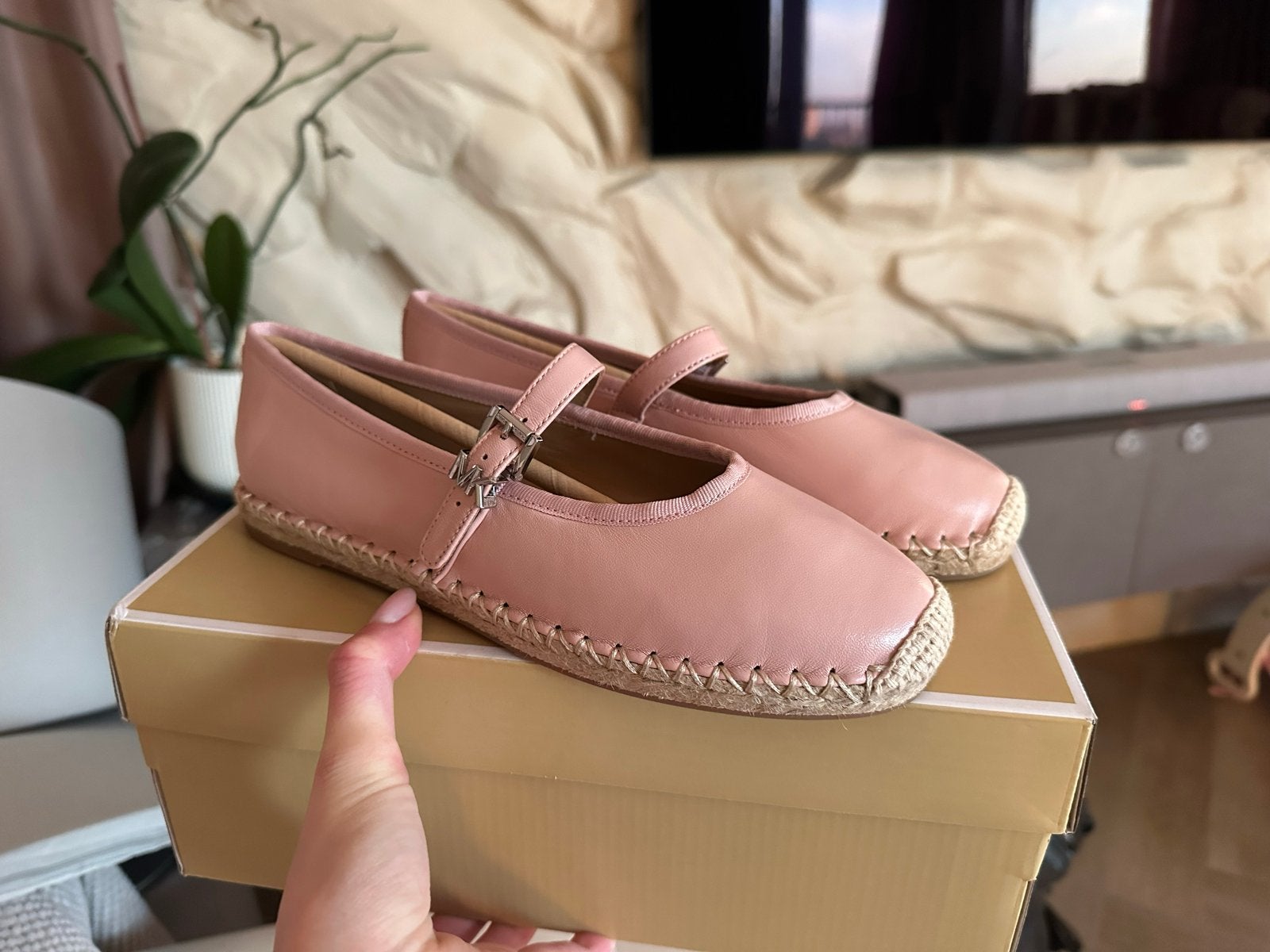 Michael Kors nieuwe Espadrille Smokey Rose Maat 36, Nieuw, Ophalen of Verzenden, Espadrilles of Moccasins, Roze