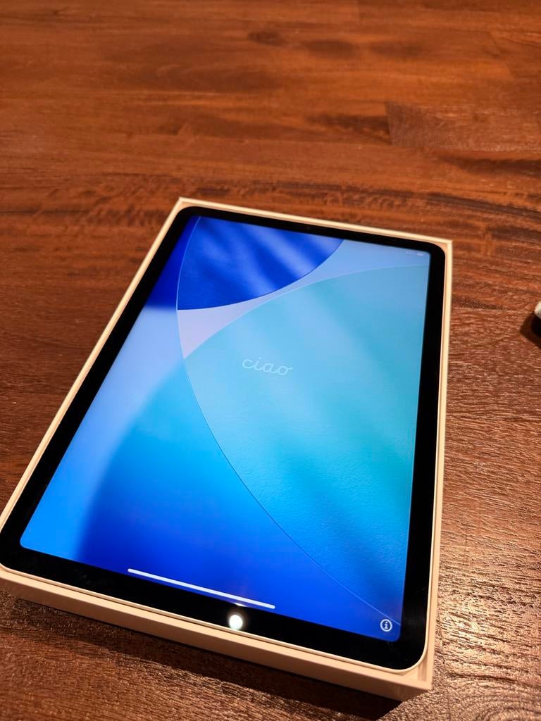 iPad Air 5th gen | M1 | Starlight, Computers en Software, Apple iPads, Ophalen, Overige kleuren, Apple iPad Air, 11 inch