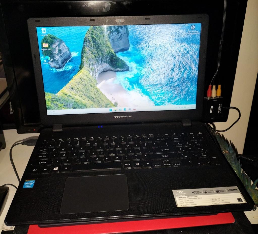Packard Bell EasyNote ENTG71BM '4GB-64Bit' (2,16Ghz-Win11), Computers en Software, Vintage Computers, Ophalen of Verzenden