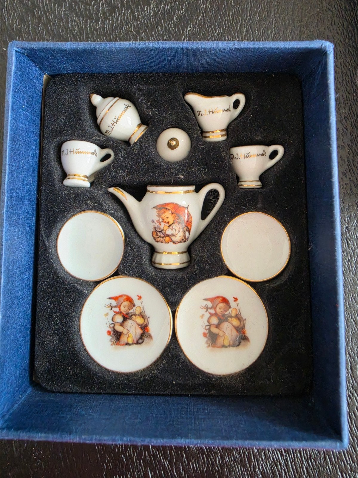Uniek Hummel Miniatuur Porselein Servies, Ophalen