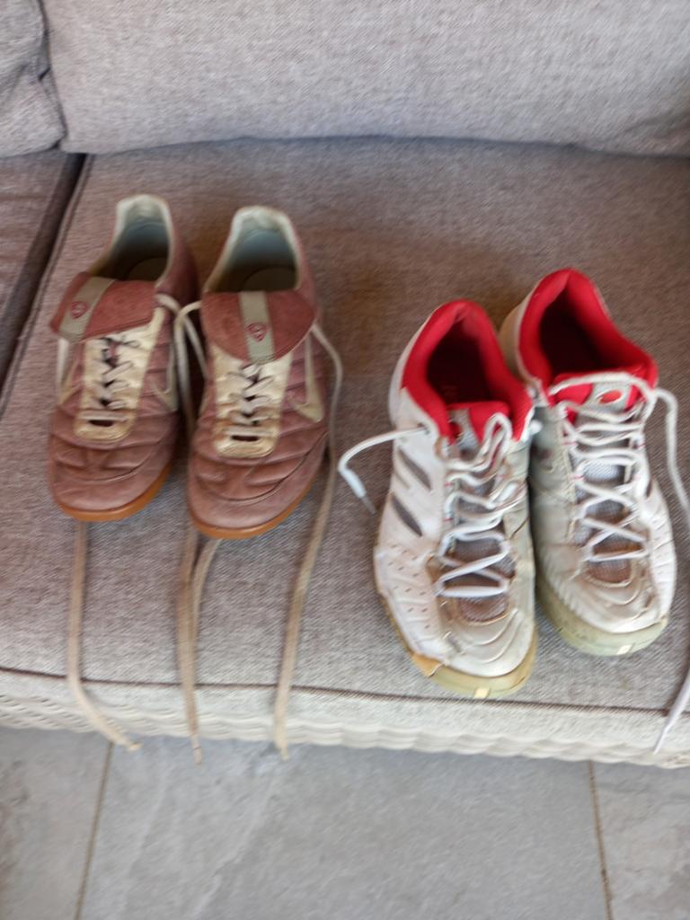 Sportschoenen, Ophalen of Verzenden, Zo goed als nieuw, Sportschoenen