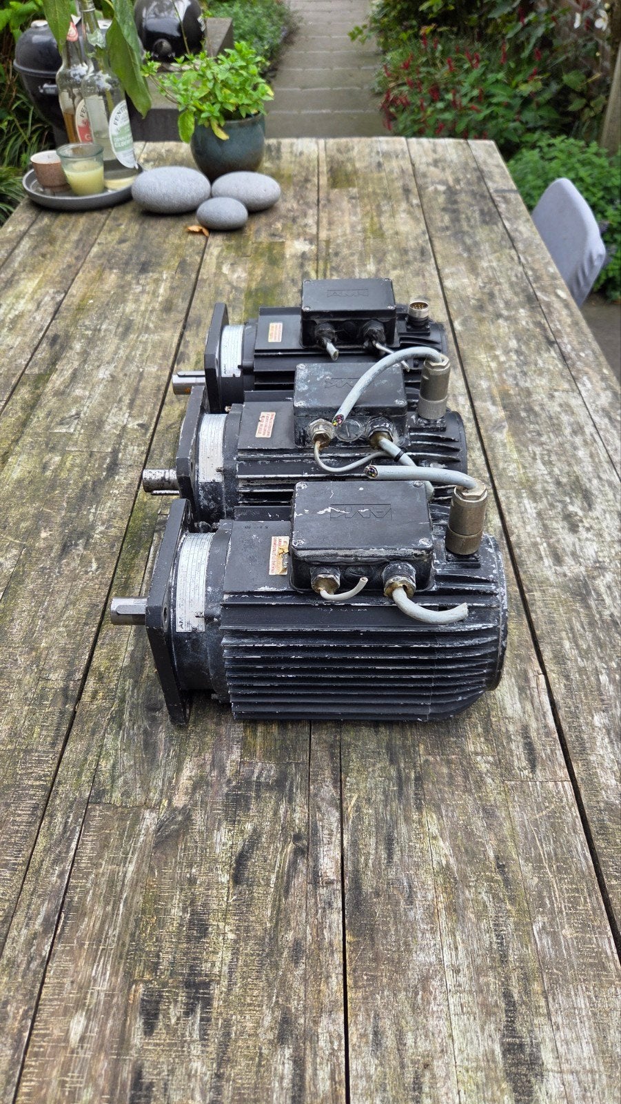 AMK Servomotoren en Servo drives, Zakelijke goederen, Ophalen