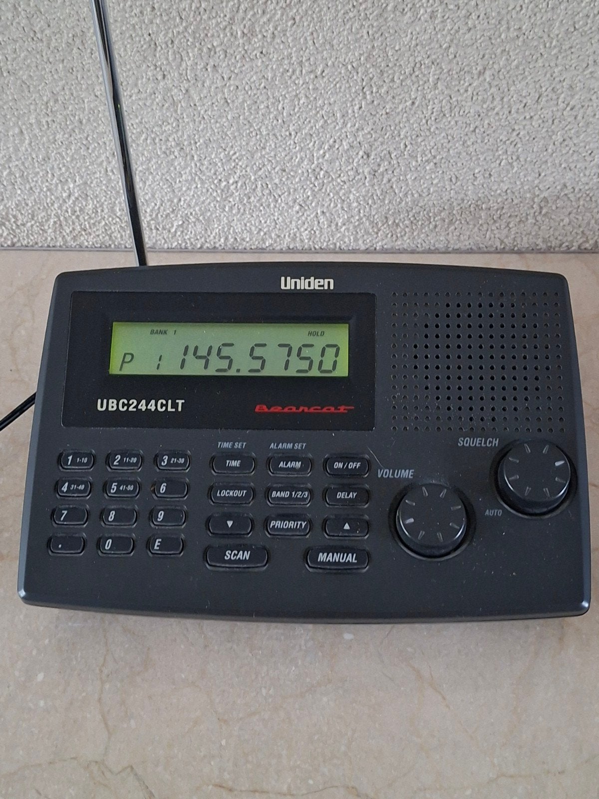 Uniden 50 kan. amateurs,scheepvaart. 15euro. 👈, Telecommunicatie, Scanners, Ophalen of Verzenden, 30 tot 200 kanalen
