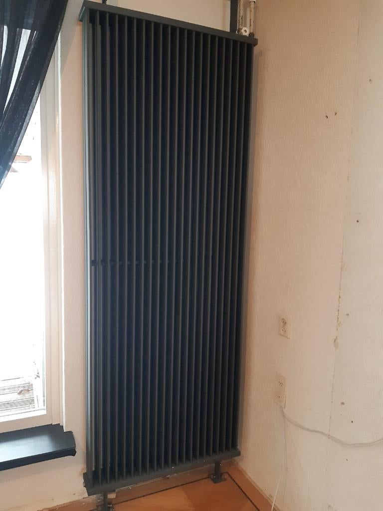 Design radiator met staanders, Doe-het-zelf en Verbouw, Verwarming en Radiatoren, Ophalen, 60 tot 150 cm, Radiator, 80 cm of meer