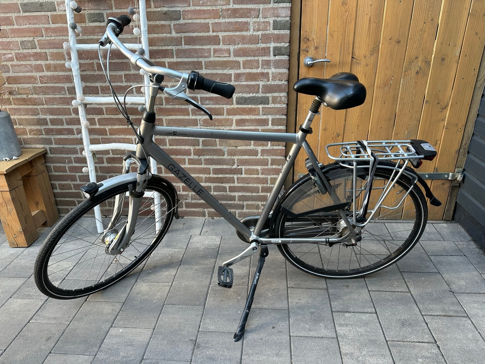 Gazelle Paris Plus herenfiets 28 inch, Fietsen en Brommers, Fietsen | Heren | Herenfietsen, Ophalen, Gebruikt, Velgrem, Versnellingen