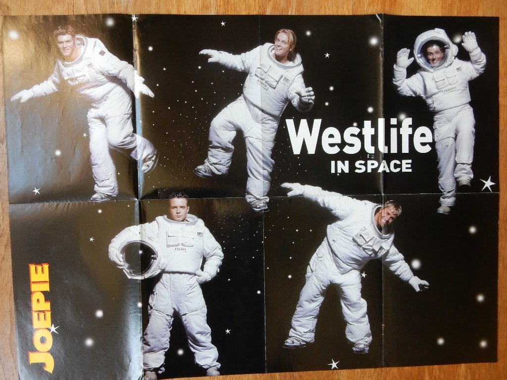 Westlife in Space. Joepie poster, achterkant A*Teens., Ophalen of Verzenden, Zo goed als nieuw, Poster, Artwork of Schilderij