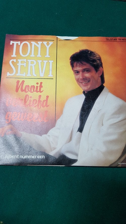 single toni servi, nooit verliefd geweest, Ophalen of Verzenden