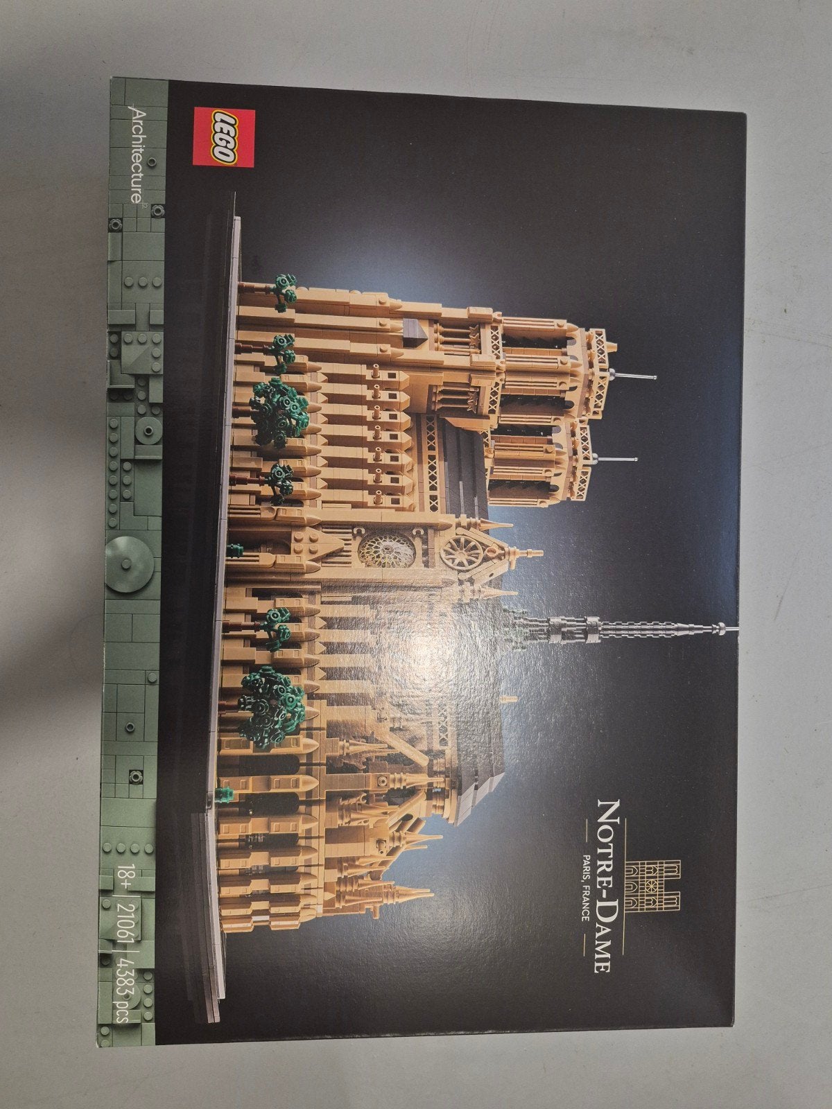 LEGO Architecture Notre Dame de Paris 21061 - Nieuw, Lego, Nieuw, Architecture, Ophalen of Verzenden