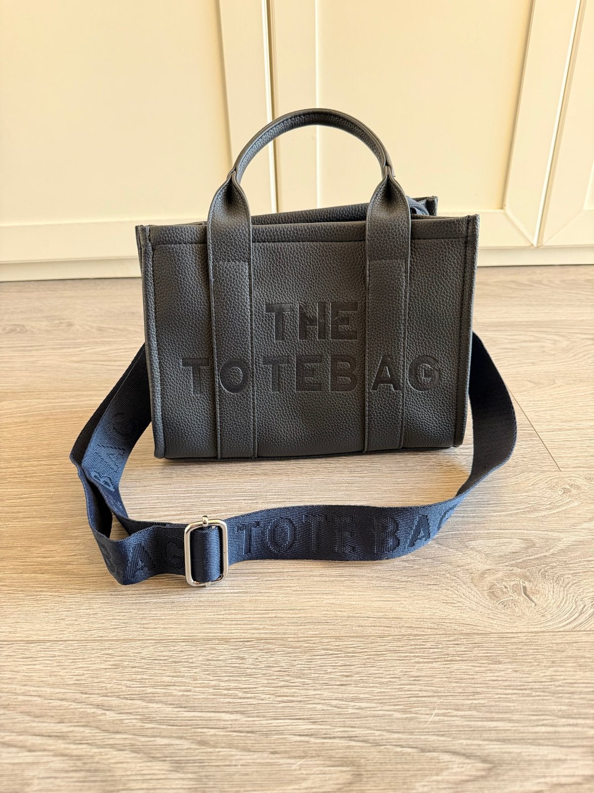 Donkerblauwe handtas, Ophalen of Verzenden, Zo goed als nieuw, Zwart, Handtas