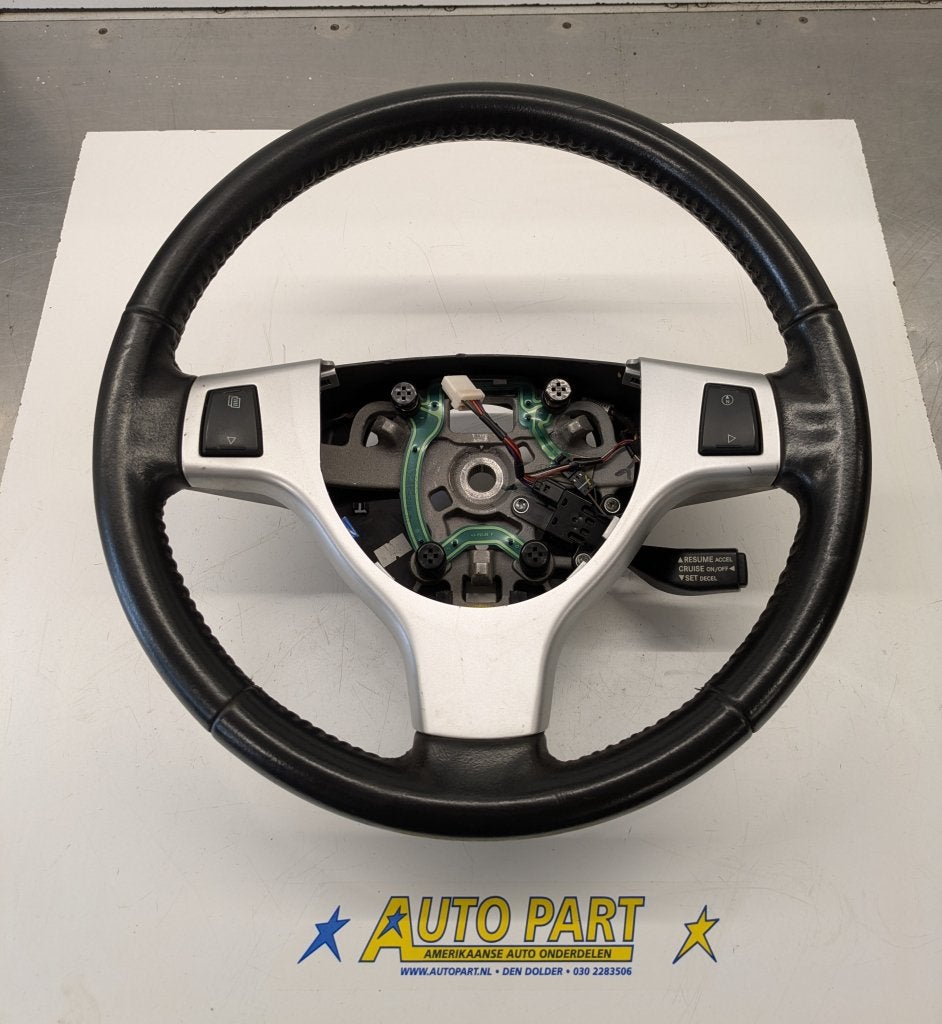 Chrysler Voyager leder stuurwiel 2008-2010, Auto-onderdelen, Gebruikt, PO Box 21-8004 | Auburn Hills, MI 48321-8004, Chrysler