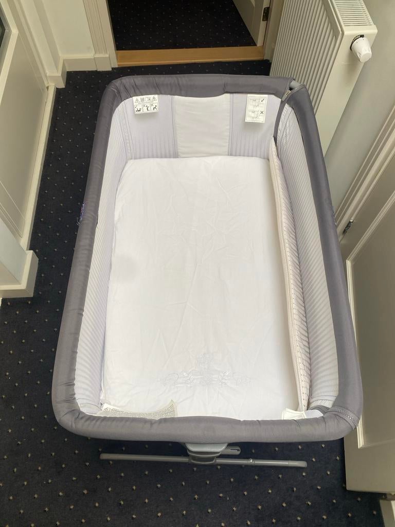 Chicco Next2Me Wiege/Co-sleeper - Grijs, Ophalen of Verzenden, Gebruikt, Wieg