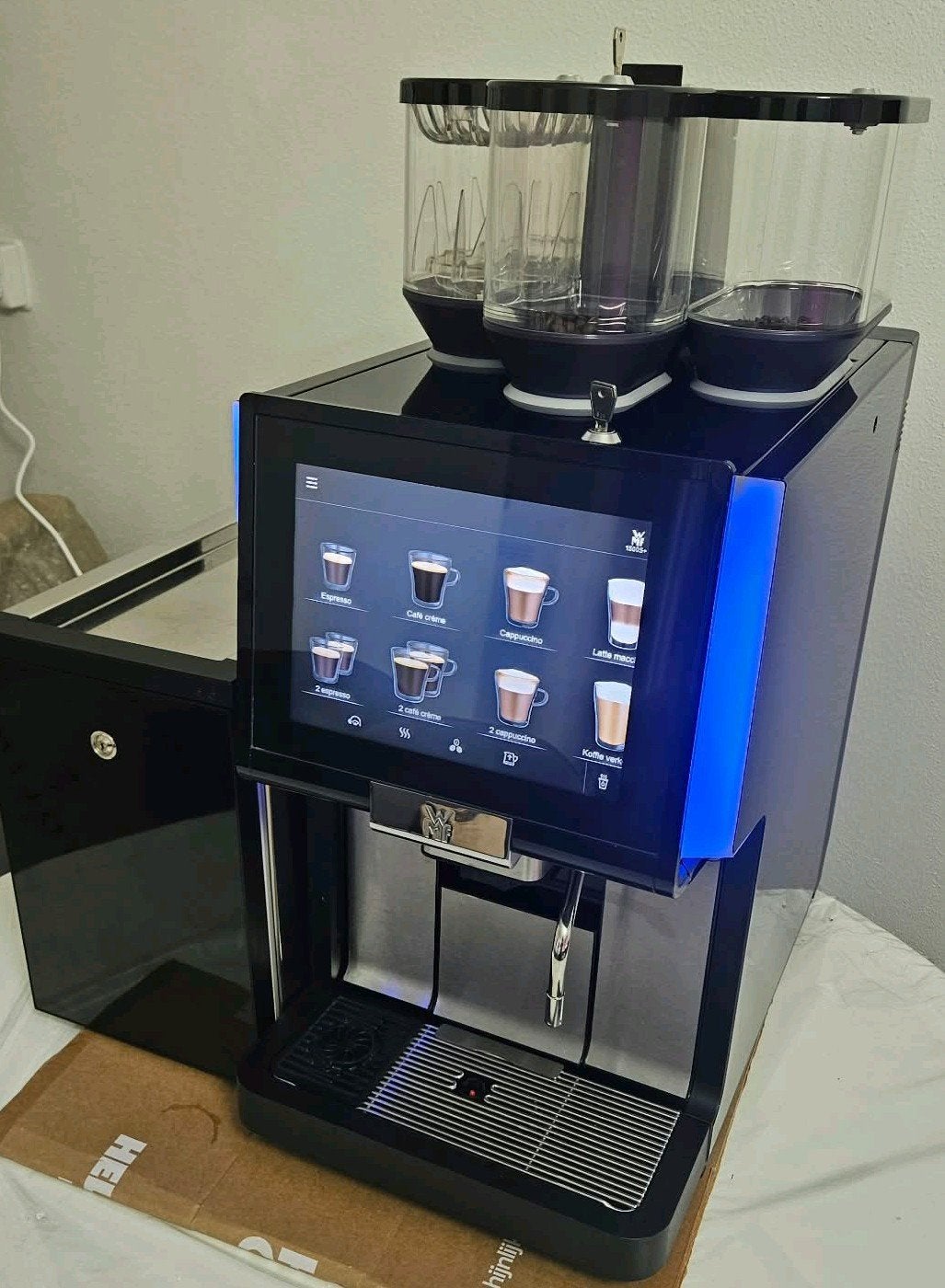 WMF 1500s+ Dynamic Milk & Cacao – Volledig Gereviseerd!, 10 kopjes of meer, Ophalen, Refurbished, Koffiemachine