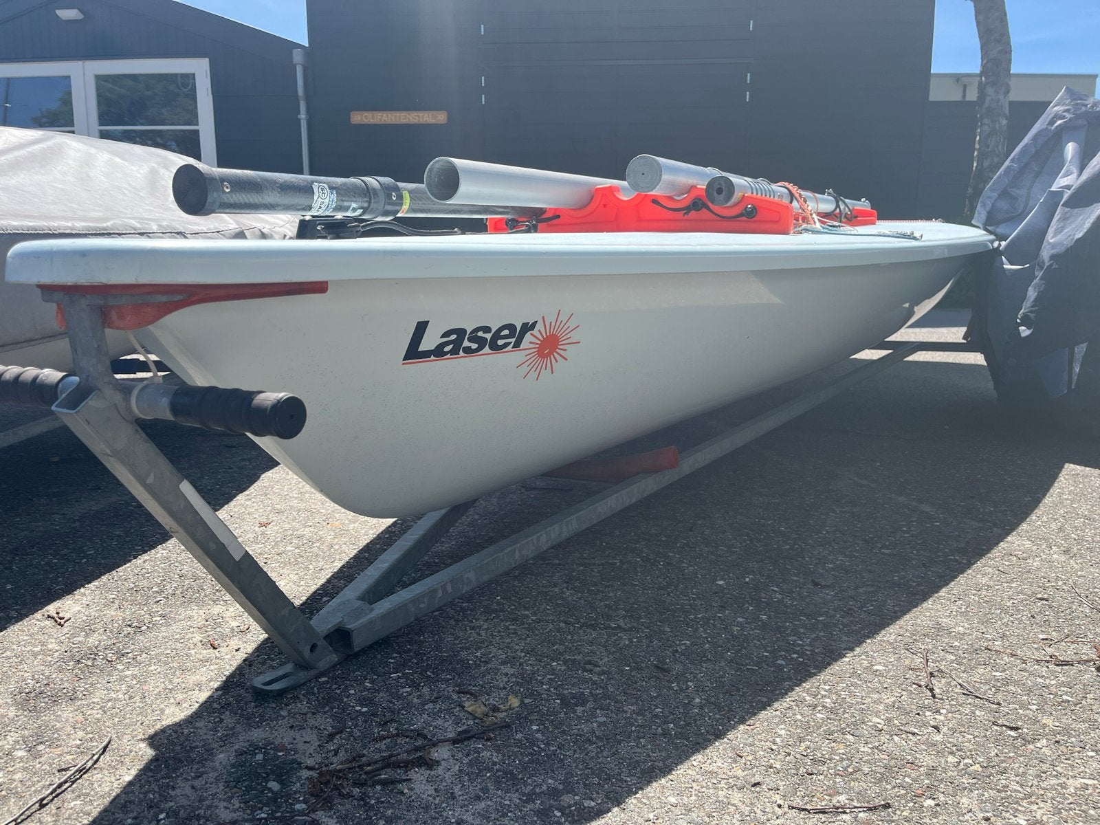 Laser/ ILCA 214255 (2017)/ Compleet met (strand)trailer en, Ophalen, Gebruikt