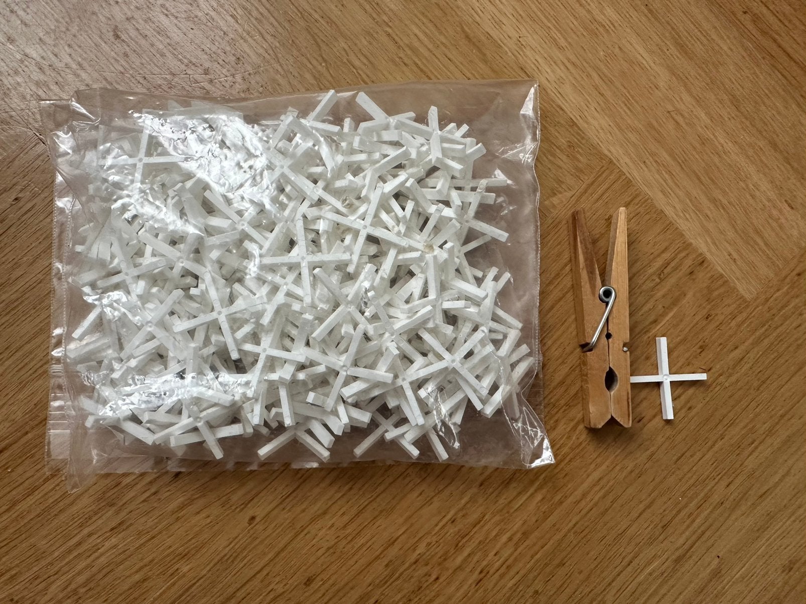 Tegelkruisjes voegbreedte circa 2mm, Doe-het-zelf en Verbouw, Tegels, Ophalen