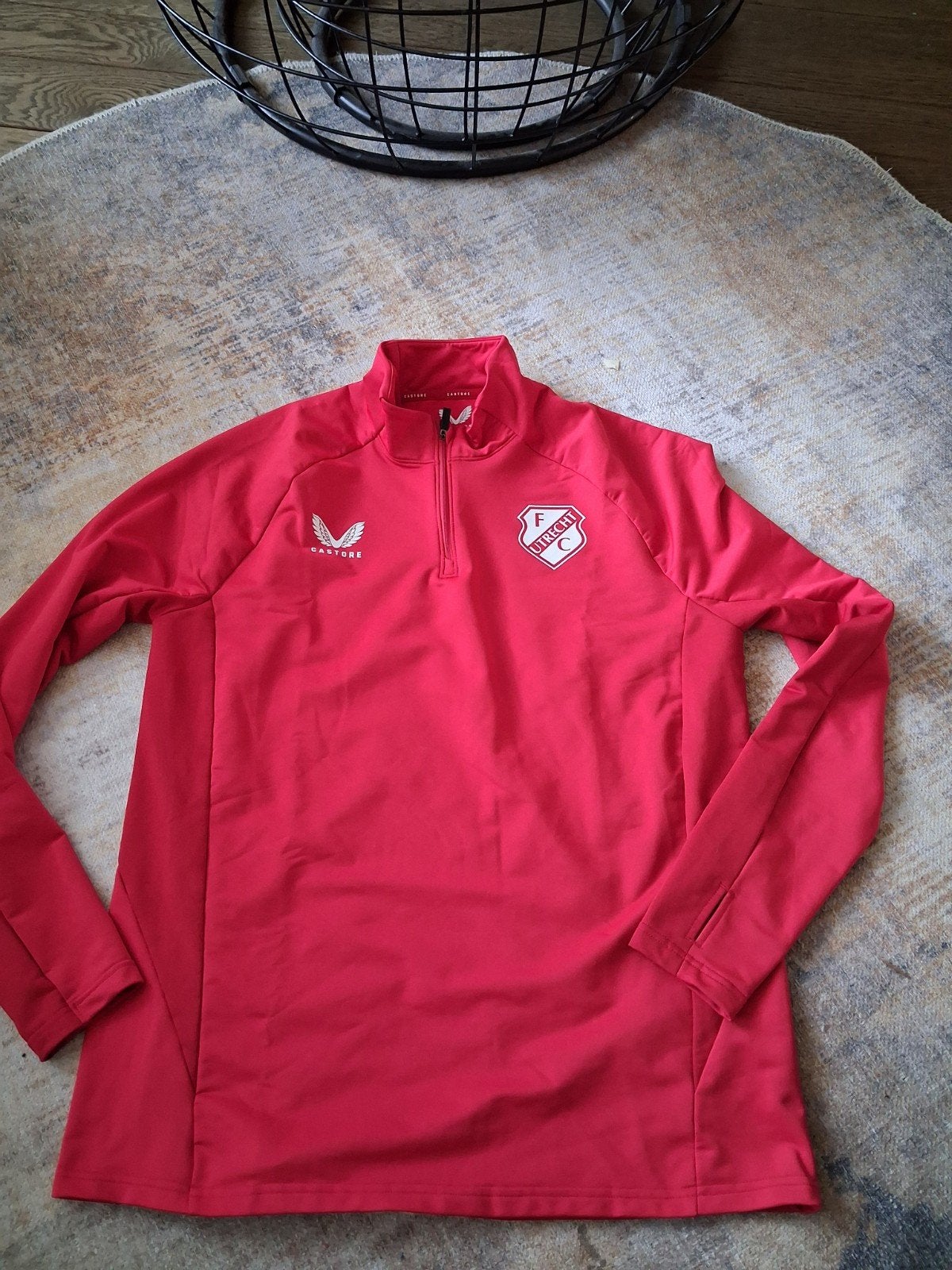 Fc Utrecht trainingsvest maat L, Ophalen of Verzenden, Zo goed als nieuw, Rood, Voetbal
