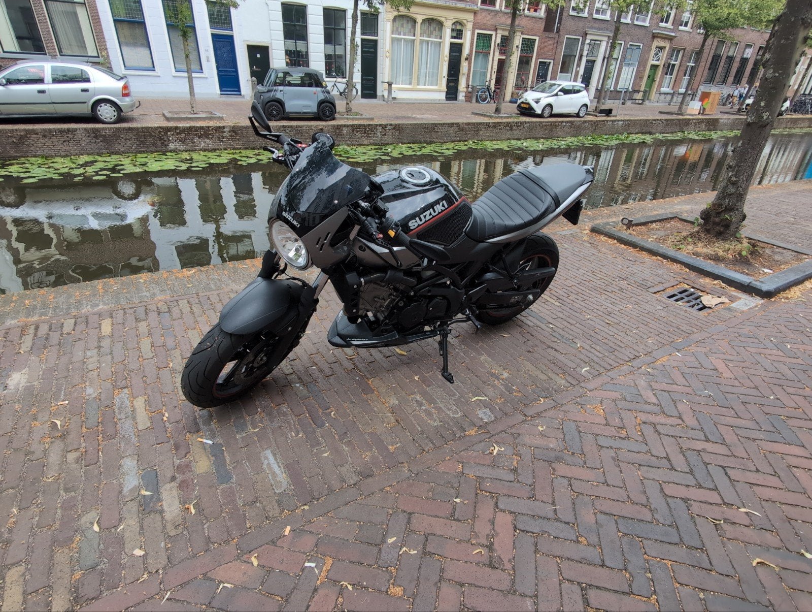Suzuki SV650x 2018 15.000km, Motoren, Motoren | Suzuki, 2 cilinders, Occasion, Motorrijbewijs A, Sportuitlaat