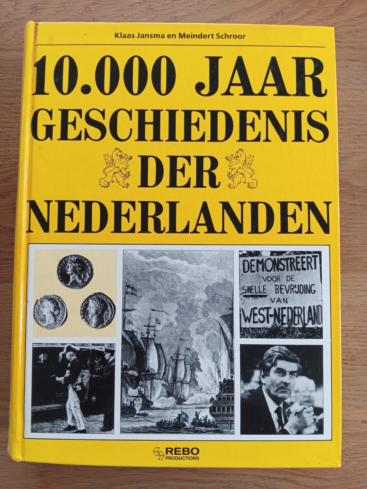10.000 Jaar Geschiedenis der Nederlanden - Klaas Jansma, Ophalen of Verzenden, 20e eeuw of later, Gelezen, Klaas Jansma en Meindert Schroor