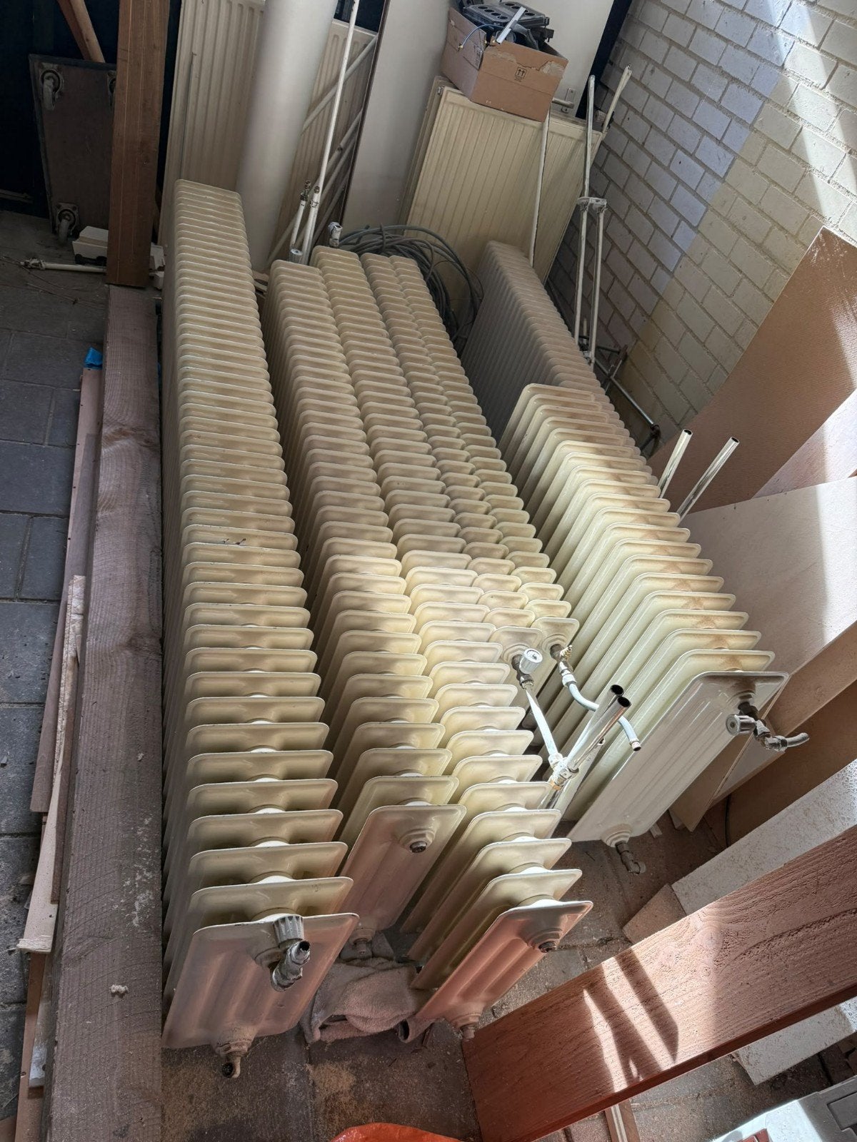 7 authentieke gietijzeren radiatoren uit jaren '70, Ophalen, 30 tot 80 cm, Gebruikt, Radiator