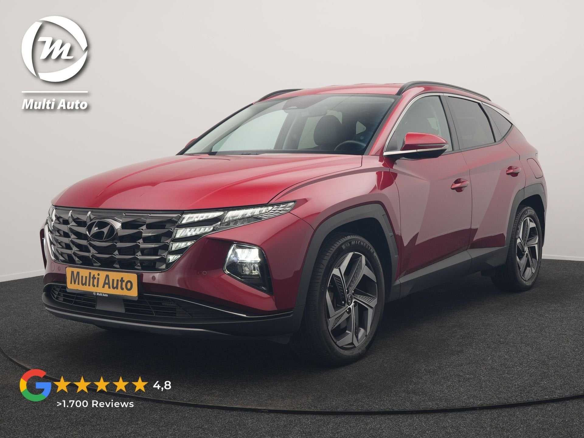 Hyundai Tucson 1.6 T-GDI Premium 4WD PHEV 265pk Dealer O.H., Auto's, Hyundai, 1350 kg, Gebruikt, Zwart, 4 cilinders