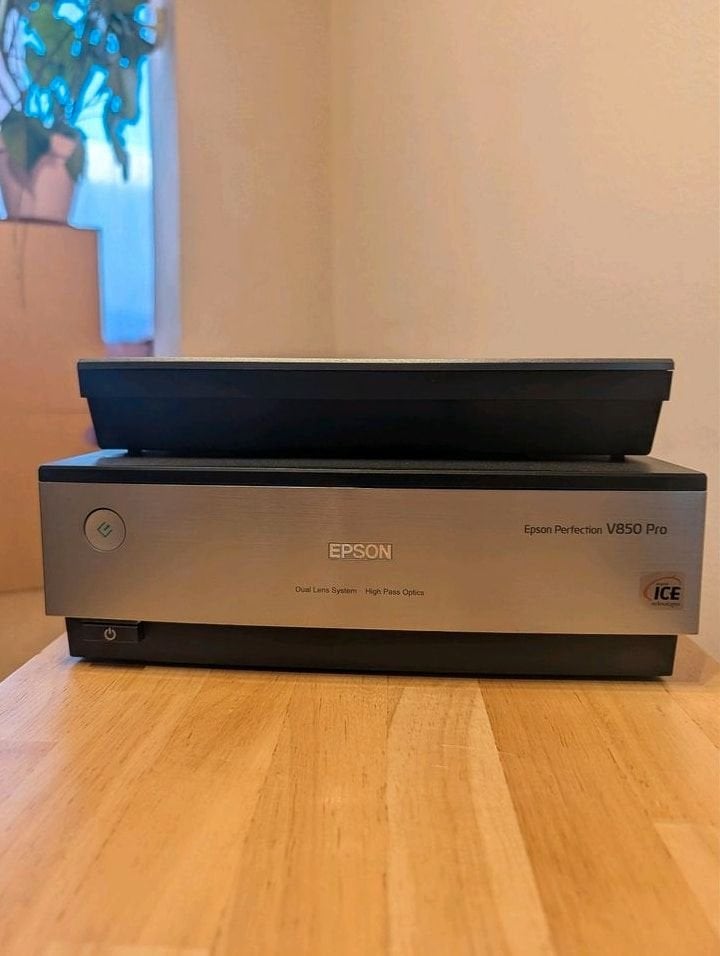 Epson Perfection V850 Pro fotoscanner zeer goede staat, Computers en Software, Ophalen of Verzenden, Zo goed als nieuw