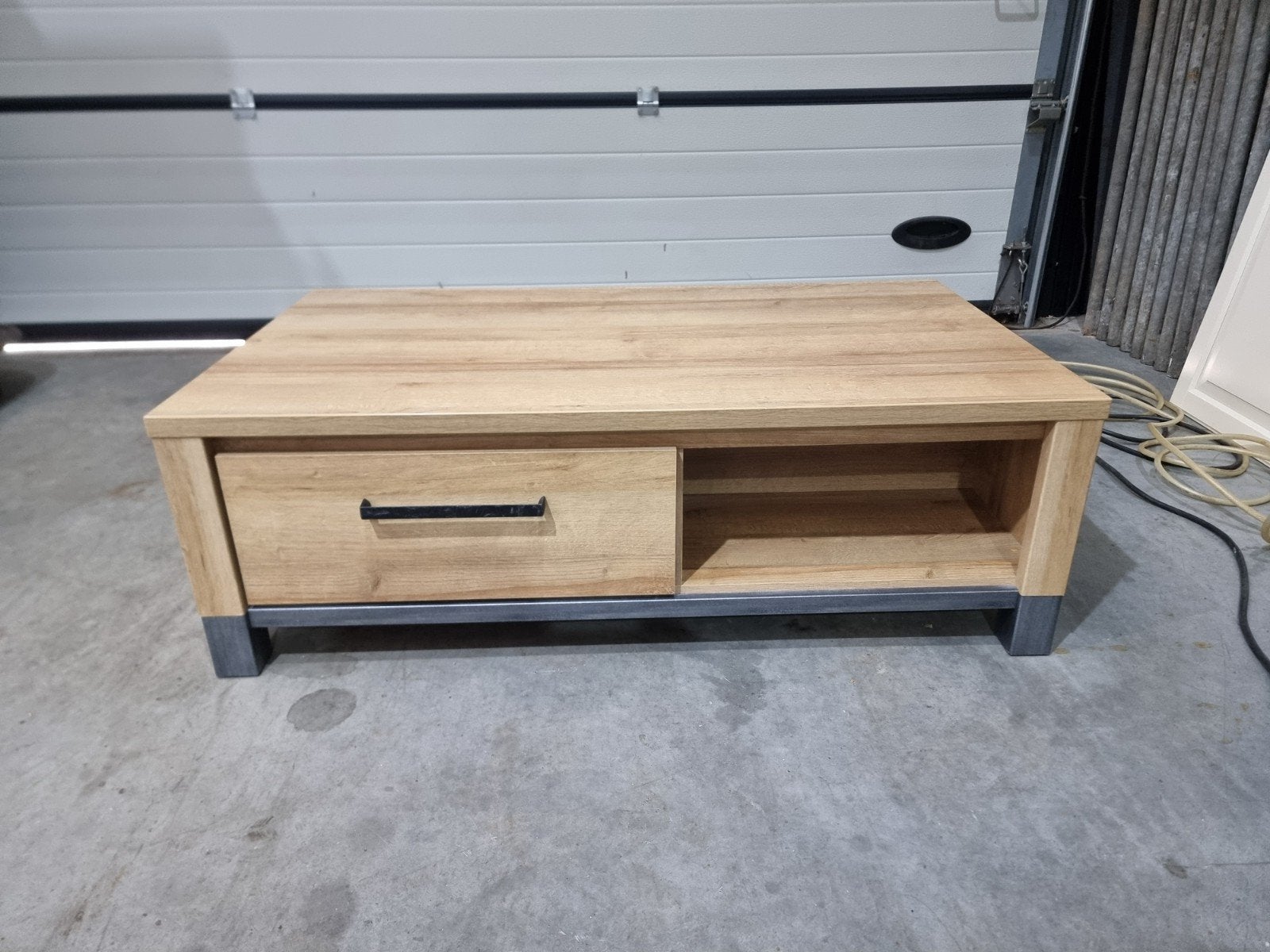 salontafel, Ophalen