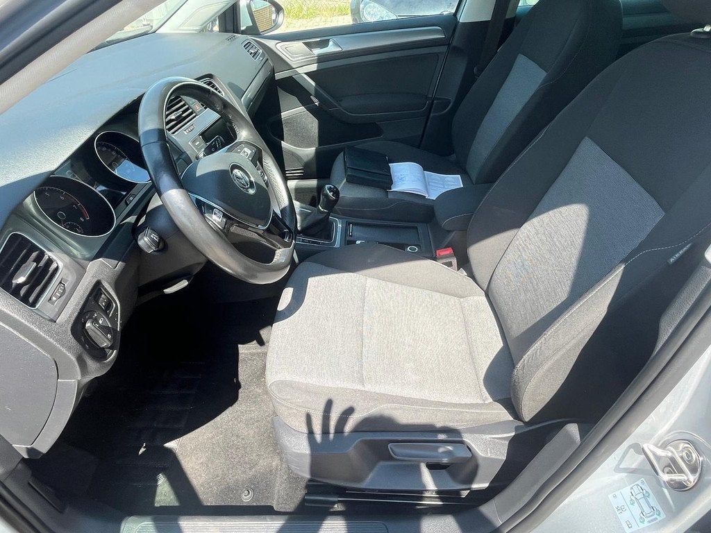Volkswagen Golf 1.2 TSI AIRCO APK T/M 31-5-2027, Auto's, Voorwielaandrijving, Euro 5, Stof, Gebruikt