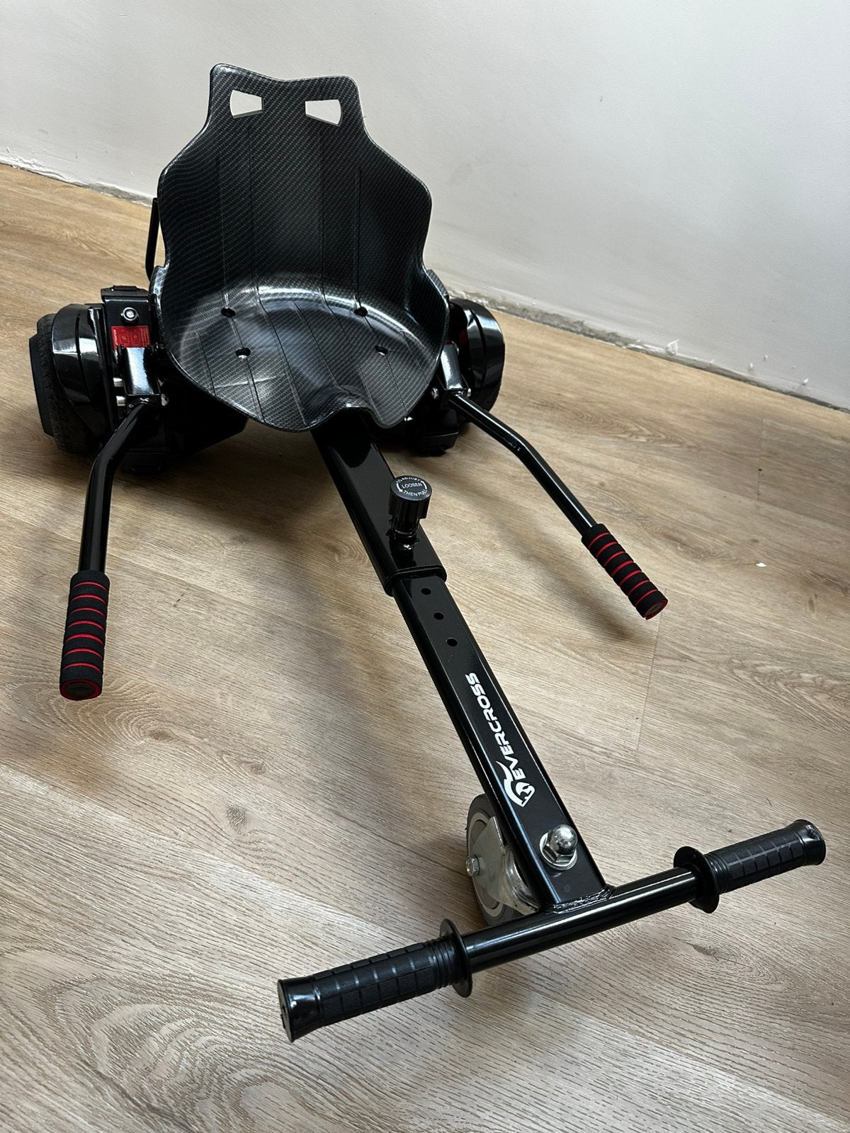 Hoverboard met Go Kart zitje, met leds, speaker en bluetooth, Kinderen en Baby's, Speelgoed | Buiten | Accuvoertuigen, Zo goed als nieuw